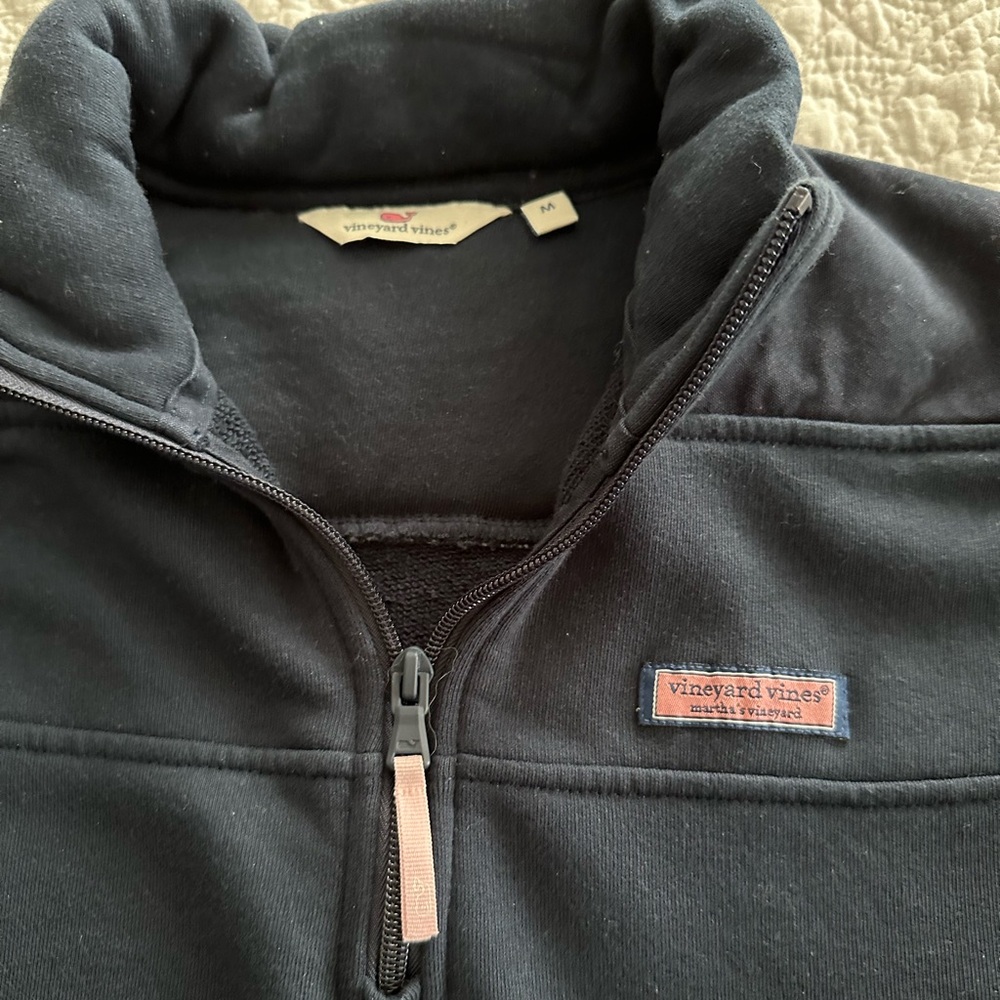 Navy Vineyard vines half zip